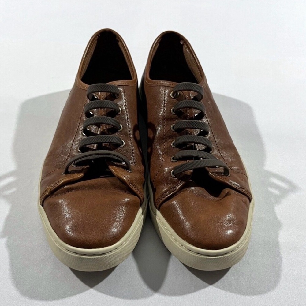Women's Shoes in Black and Tan